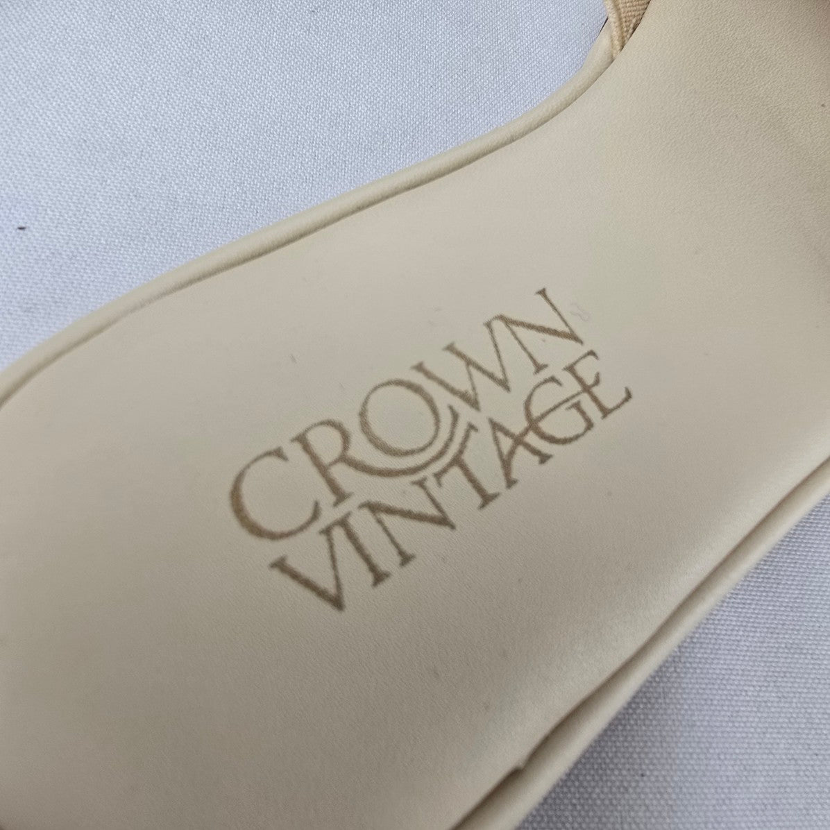 Crown Vintage Cream Slide Sandals Raffia Buckle Detail Size 6