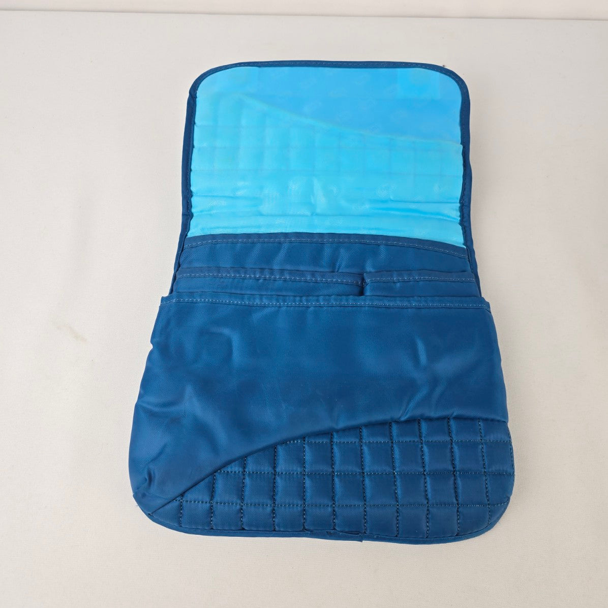 Lug Blue Quilted Crossbody Bag Travel Organizer Purse