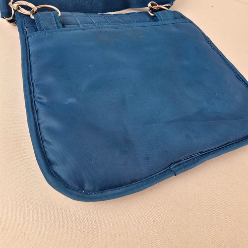 Lug Blue Quilted Crossbody Bag Travel Organizer Purse