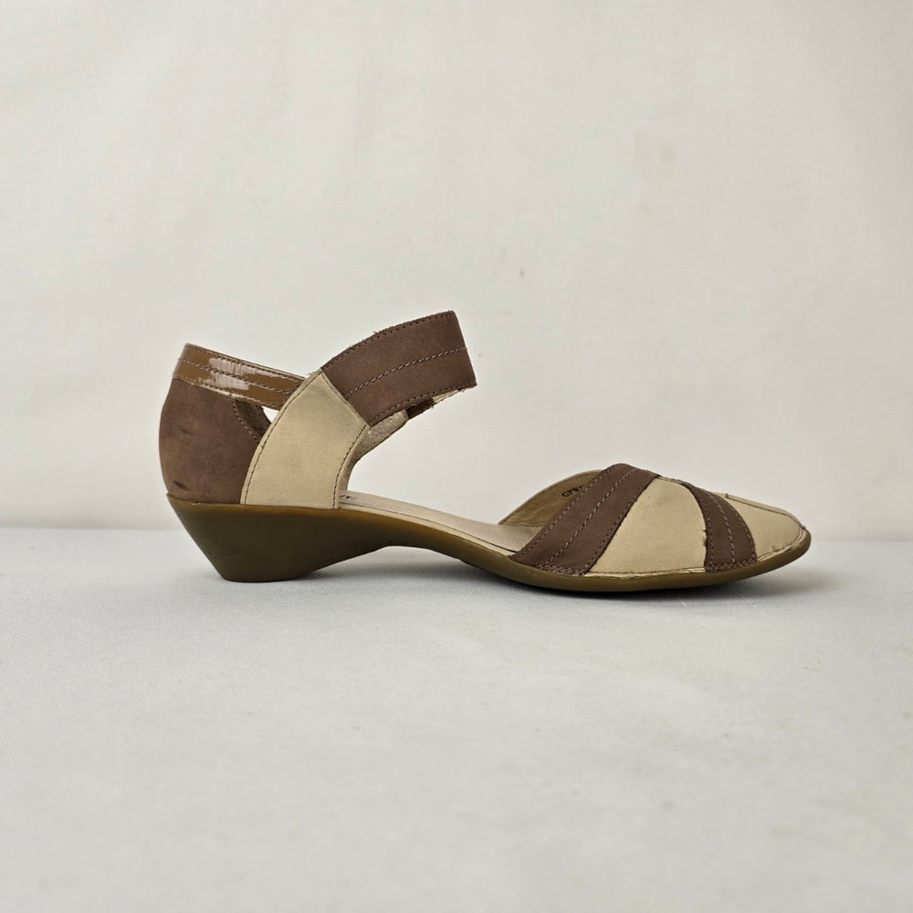Fugitive Francesco Rossi Leather Low Heel Sandals Brown Beige