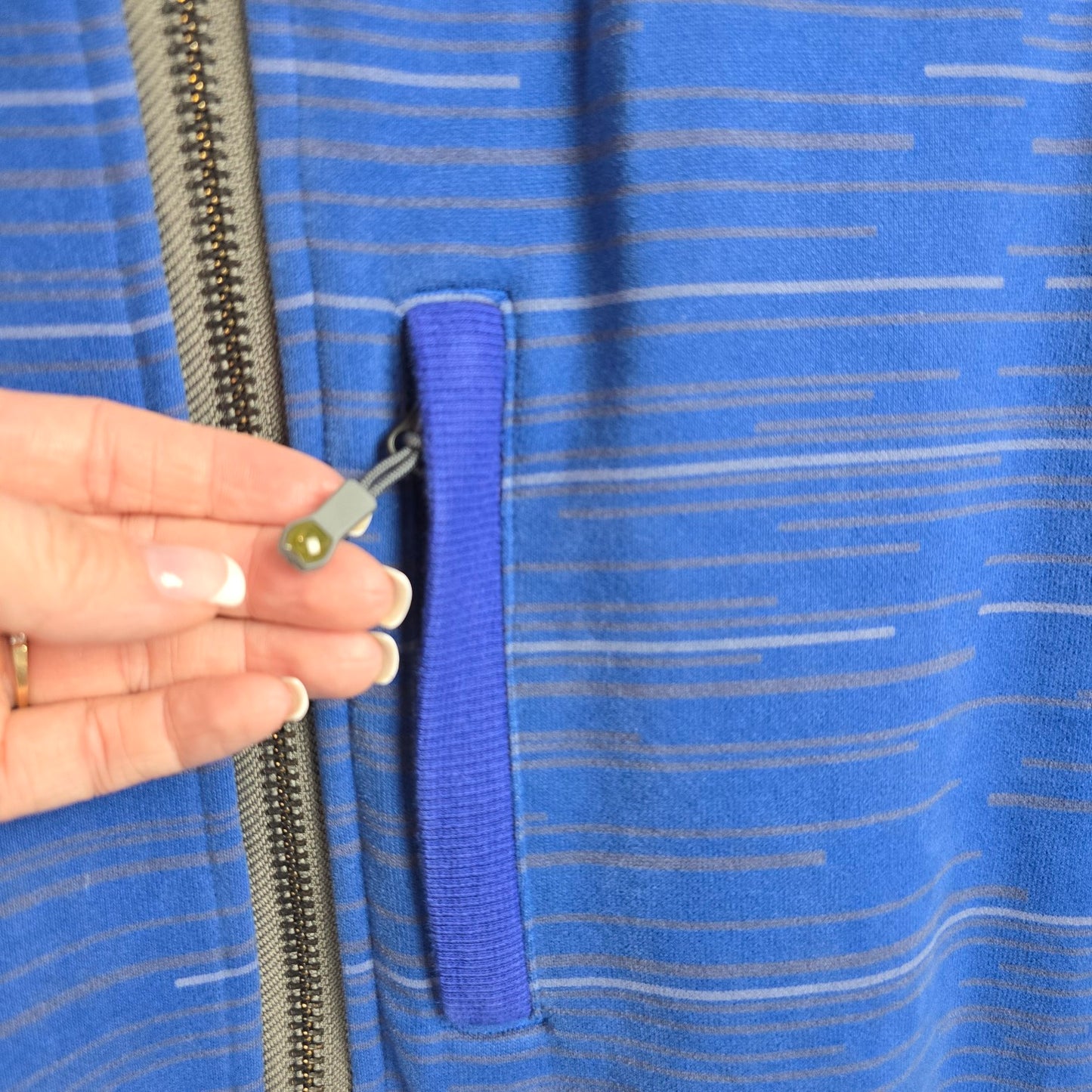 Lululemon Full Zip Fleece Lined Hoodie Blue Gray Striped XL