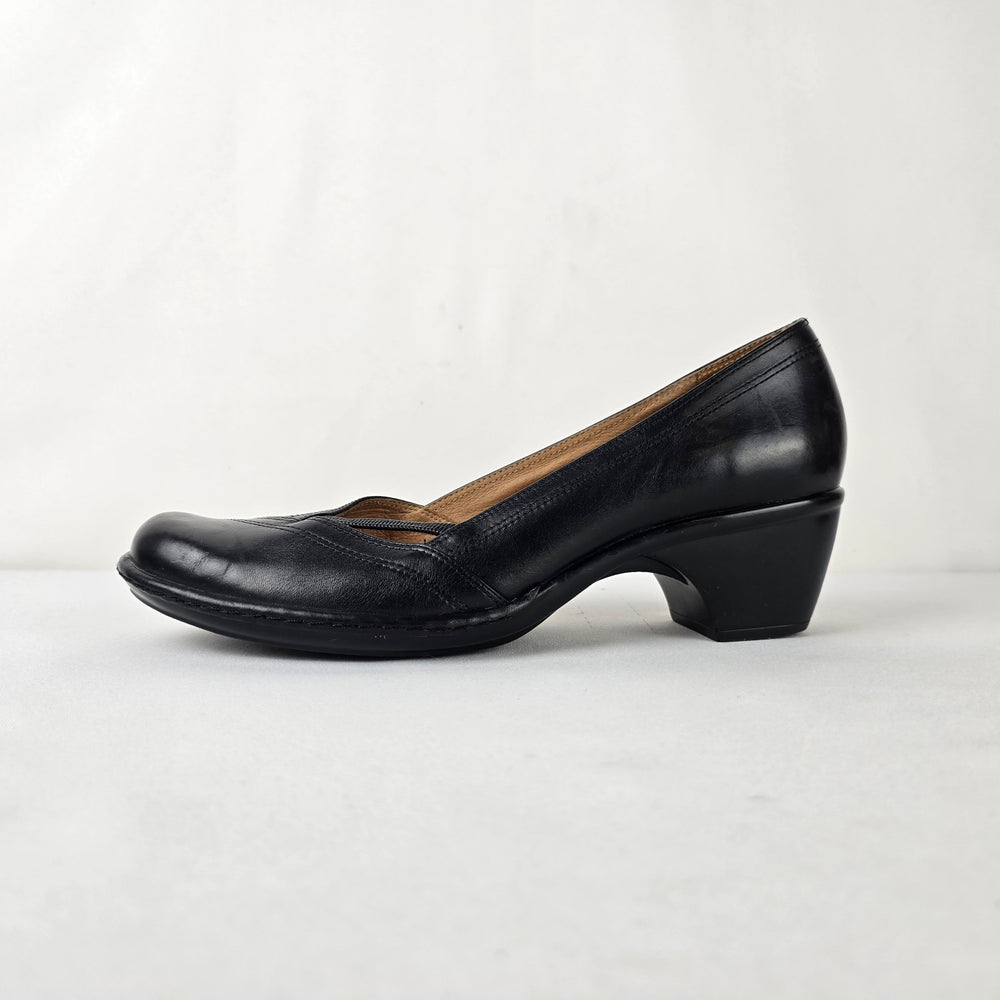 Clarks Artisan Black Leather Comfort Pumps Heels Size 11