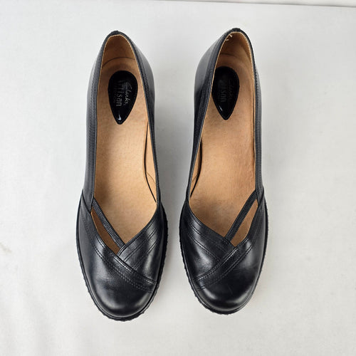 Clarks Artisan Black Leather Comfort Pumps Heels Size 11