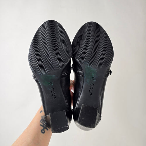 ECCO Black Leather Mary Jane Block Heel Pumps 39