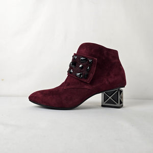 Kiss Kiss Burgundy Suede Jeweled Ankle Boots Size 9