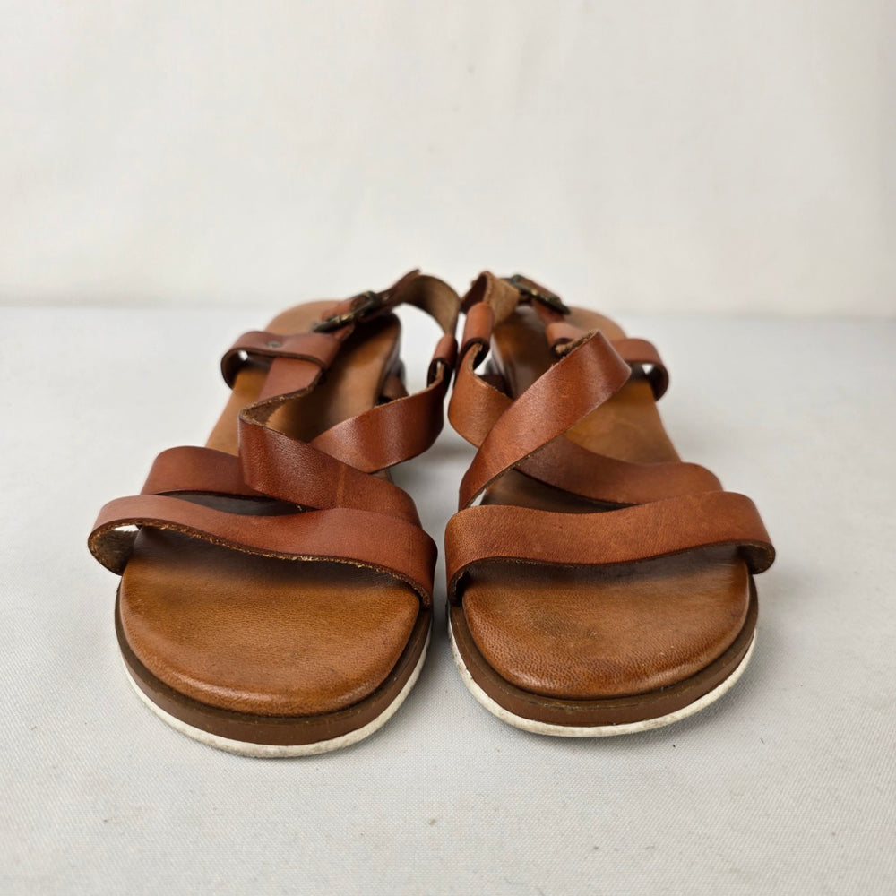 Bertuchi Brown Leather Strappy Sandals Made in Spain Size 8
