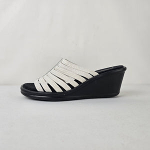 Skechers Memory Foam Black White Wedge Slide Sandals Size 8