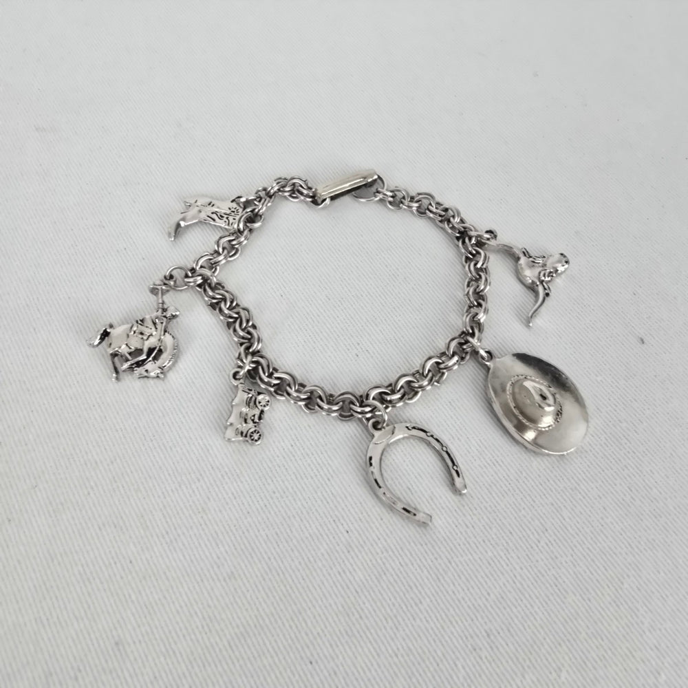 Vintage Hong Kong Western Charm Bracelet – Silver Tone Cowboy Horseshoe Hat Charms