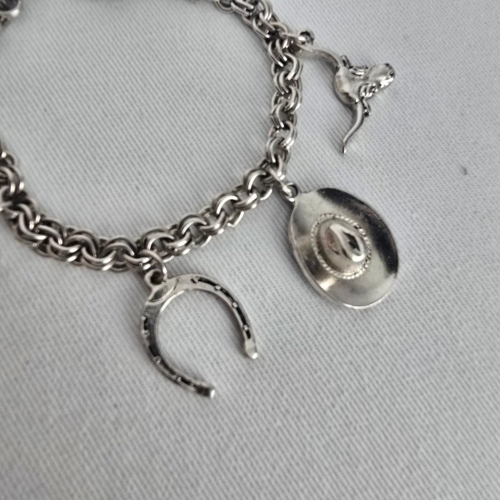 Vintage Hong Kong Western Charm Bracelet – Silver Tone Cowboy Horseshoe Hat Charms