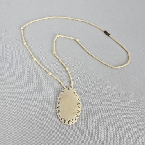 Cream Carved Pendant Beaded Necklace