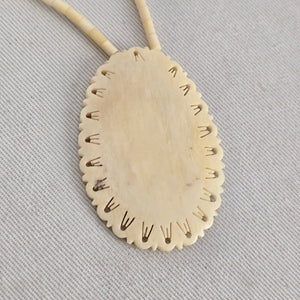 Cream Carved Pendant Beaded Necklace