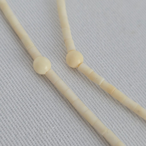 Cream Carved Pendant Beaded Necklace