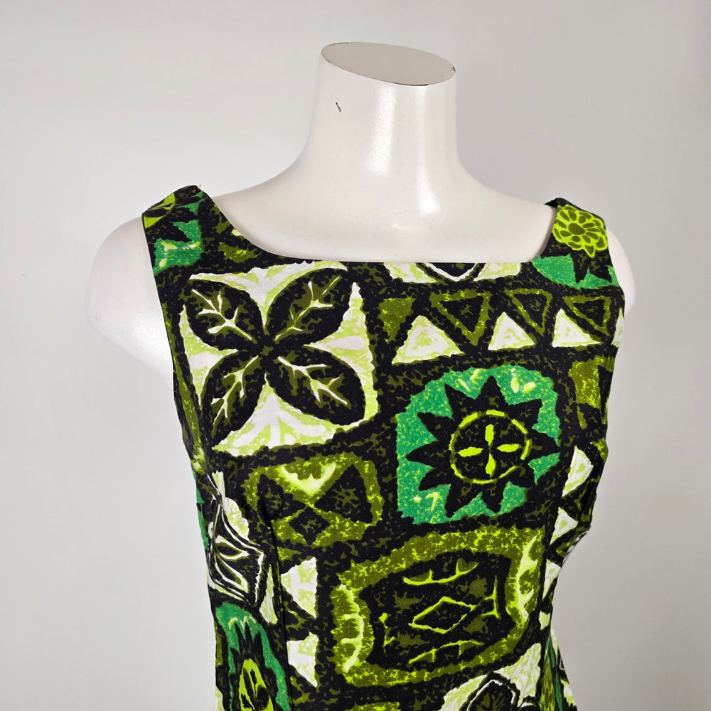 Hawaiian Paradise Made in Hawaii Vintage Green Floral Cotton Shift Dress Size M