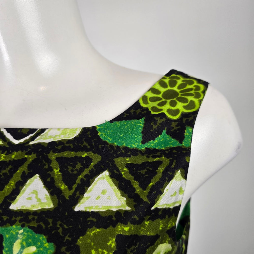 Hawaiian Paradise Made in Hawaii Vintage Green Floral Cotton Shift Dress Size M