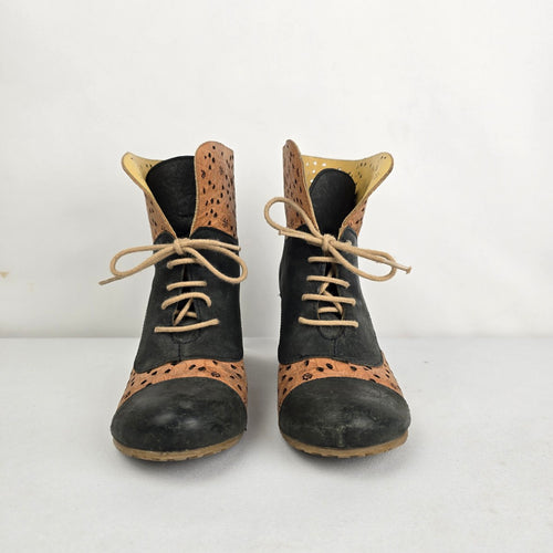 Brako Floral Cutout Leather Ankle Boots Size 6
