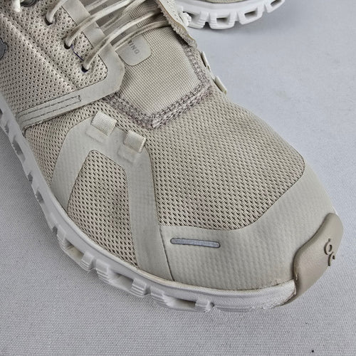 On Cloud Women’s Cloud 5 Sneakers Pearl White Size 6.5