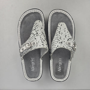 Alegria Silver Snake Print Thong Sandals Size