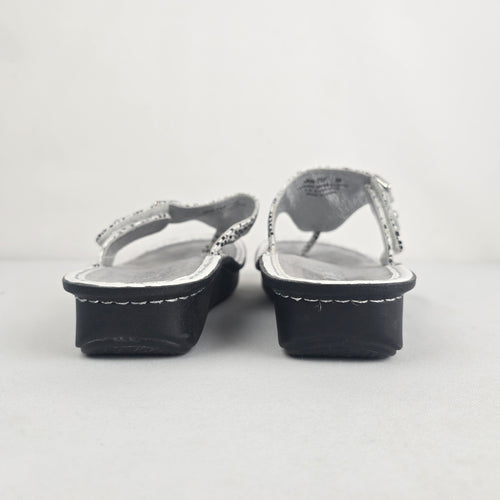 Alegria Silver Snake Print Thong Sandals Size