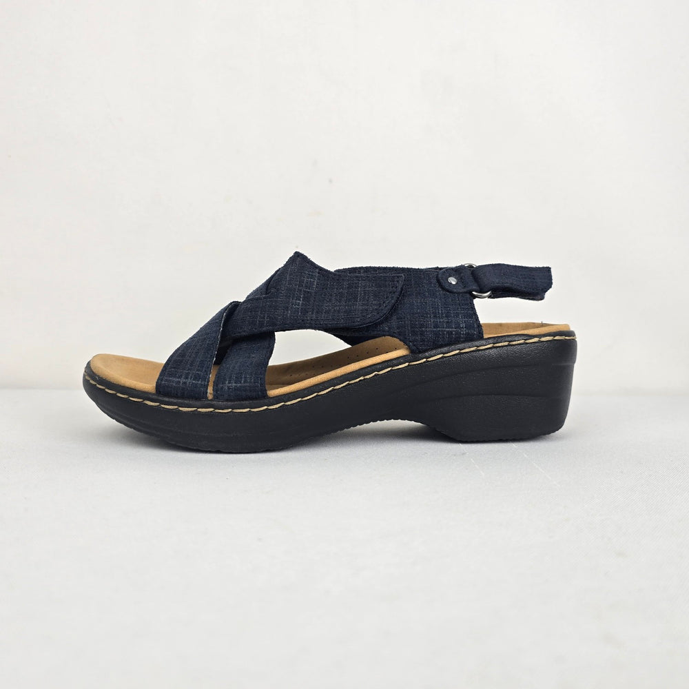 Clarks Collection Navy Comfort Sandals Size 7