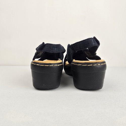 Clarks Collection Navy Comfort Sandals Size 7
