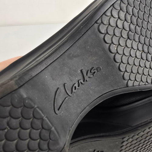Clarks Black Leather Platform Slide Sandals Size 10W