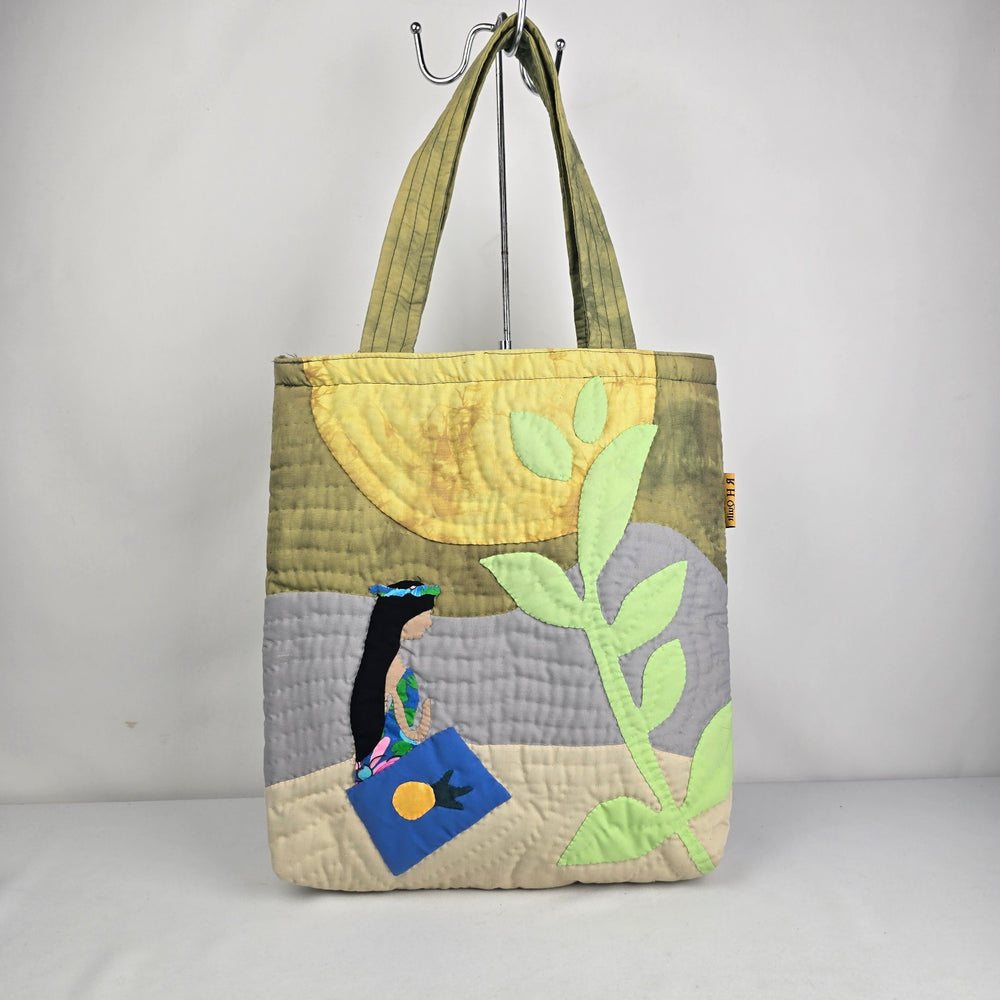 RH Quilts Handmade Quilted Appliqué Tote Bag Floral Lined
