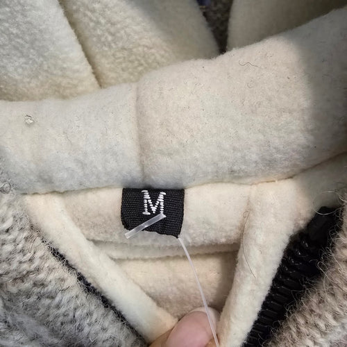100% Wool Knit Hooded Jacket Made in Nepal – Fleece Lined Sweater Coat Size M