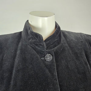 Vintage Le Château Black Velvet Frock Coat Size S/M – Victorian Gothic Style Jacket