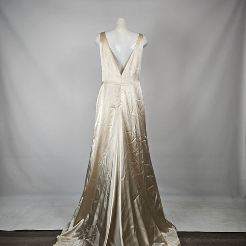 Le Papillon by Modeca "Bluebell" Boho Lace Wedding Dress Gown Size 14