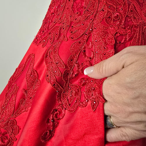 Morilee Madeline Gardner Red Lace Ball Gown Formal Dress Size 8