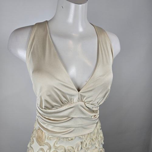 Classics Collection Ivory Rosette Formal Gown Size M/L