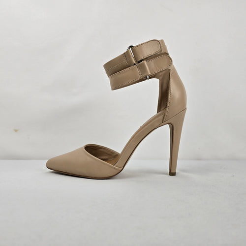 Le Château Nude Ankle Strap Stiletto Heels Size 8.5