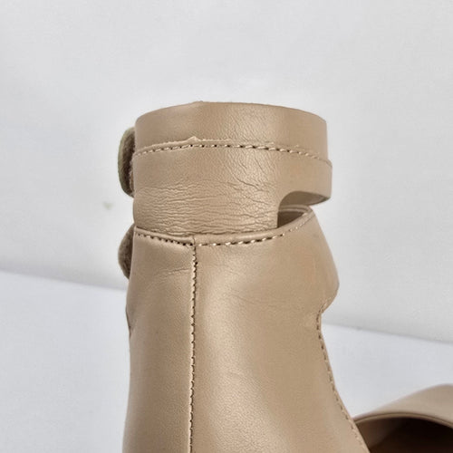 Le Château Nude Ankle Strap Stiletto Heels Size 8.5