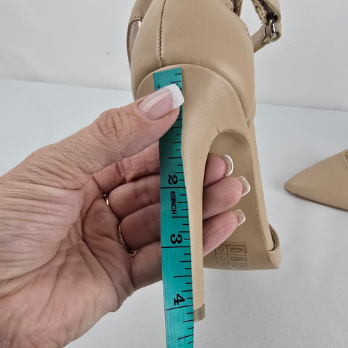 Le Château Nude Ankle Strap Stiletto Heels Size 8.5