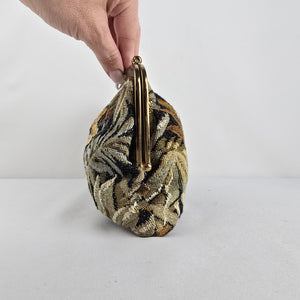 Vintage Floral Tapestry Kiss Lock Clutch Bag