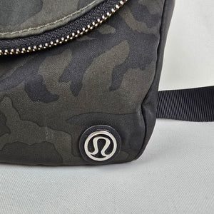 lululemon All Night Festival Bag Black Olive Camo