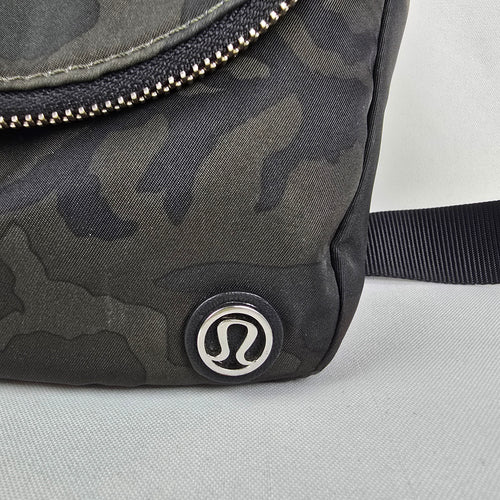 lululemon All Night Festival Bag Black Olive Camo