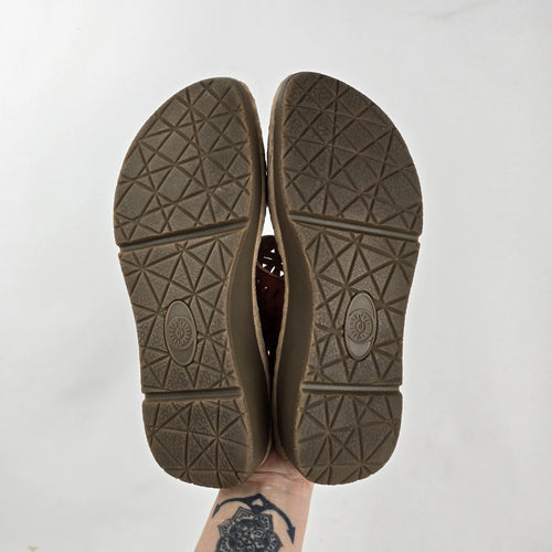 Earth Spirit Brown Leather Comfort Sandals Size 6.5