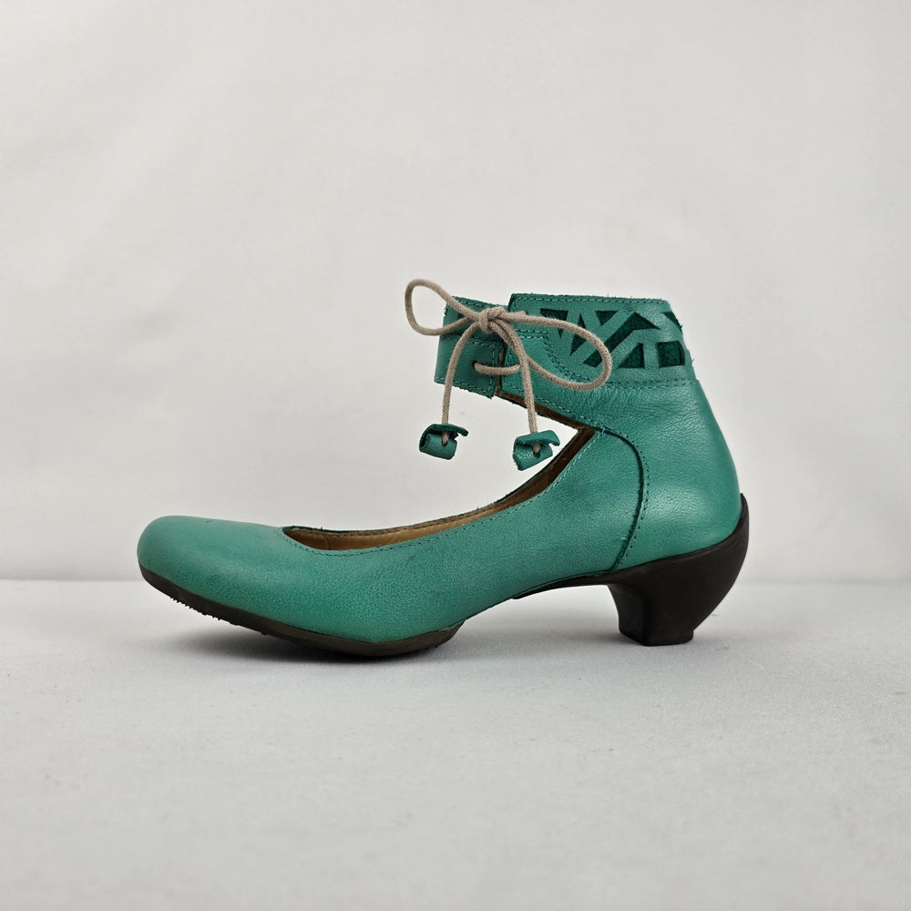 Turquoise Leather Lace Up Ankle Strap Low Heel Shoes Size 7