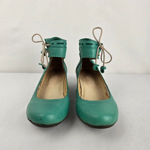Turquoise Leather Lace Up Ankle Strap Low Heel Shoes Size 7