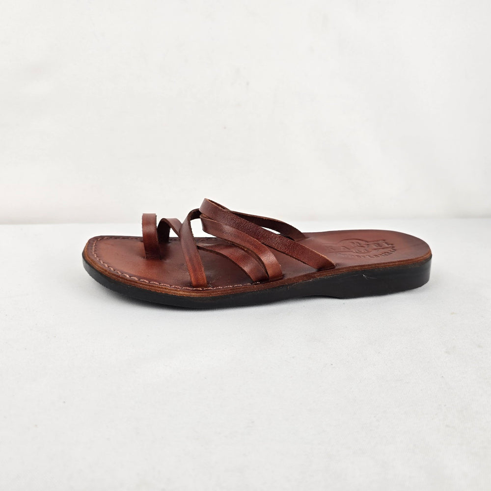 Kamel Brown Leather Strappy Sandals Size 10