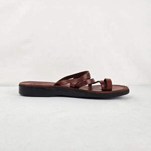 Kamel Brown Leather Strappy Sandals Size 10