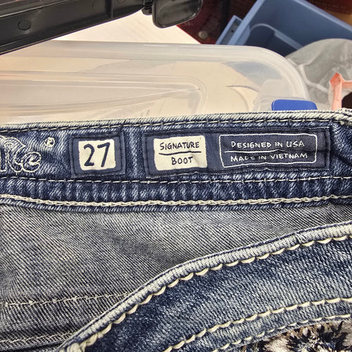 Miss Me Signature Boot Jeans Size 27 Dark Wash Embellished Pockets