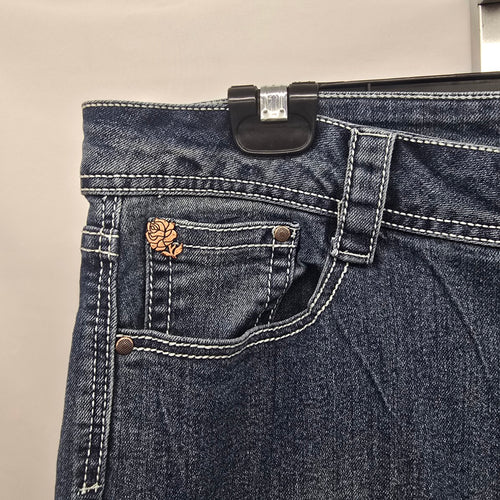 Red Label London Lily Bootcut Jeans Women’s Size 32 / 15-16 Embellished Pocket