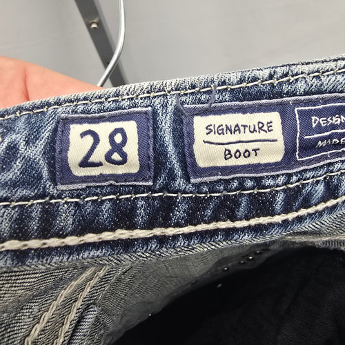 Miss Me Jeans Women’s 28 Bootcut Rhinestone Floral Pocket Denim