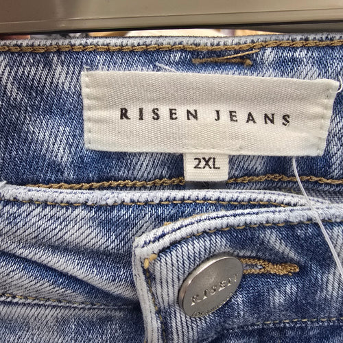 Risen Jeans Size 2XL Light Wash Distressed Wide Leg Raw Hem