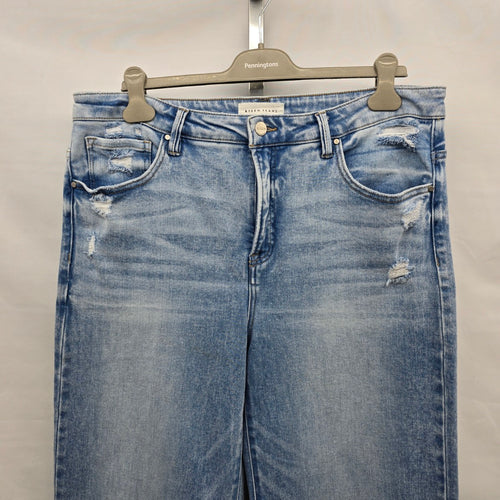 Risen Jeans Size 2XL Light Wash Distressed Wide Leg Raw Hem