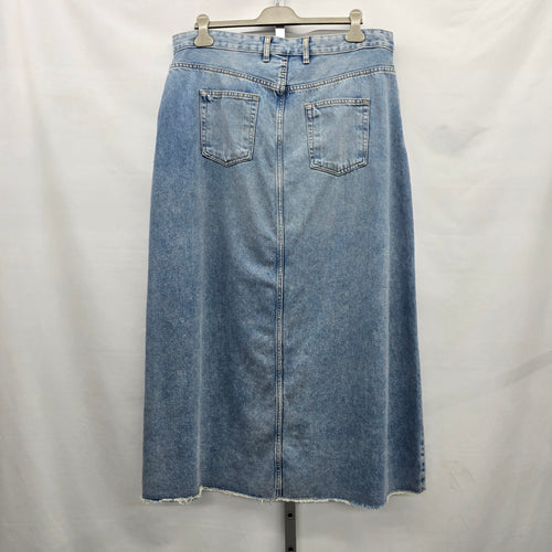 Pilcro Denim Maxi Skirt Size 18W Light Wash Front Slit