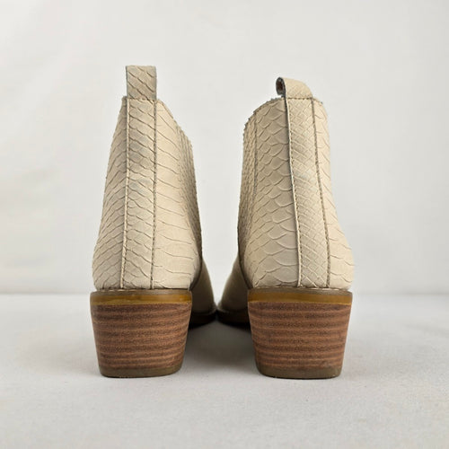 MIIM Cream Snake Embossed Leather Ankle Boots Size 7