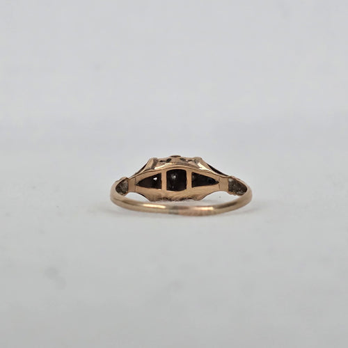 Antique Art Deco 10K Gold Filigree Diamond Ring 1920s-30s